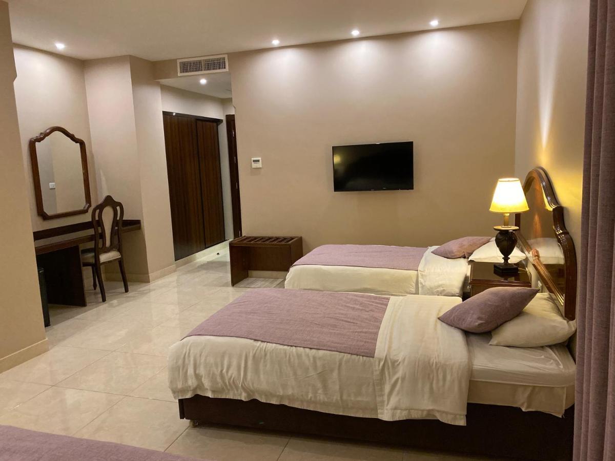 Mosaic City Hotel Madaba Ngoại thất bức ảnh